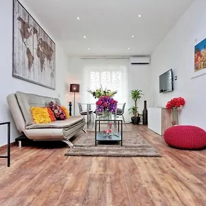  Casa vacanze Romantic Apartment