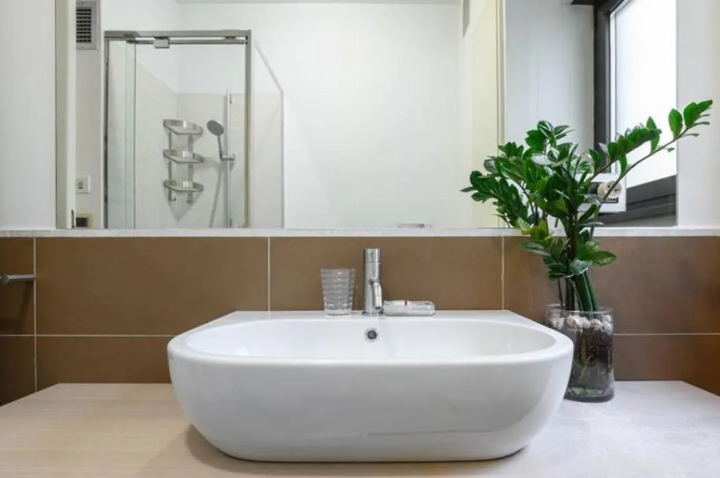 Visconti Apartment. Rome